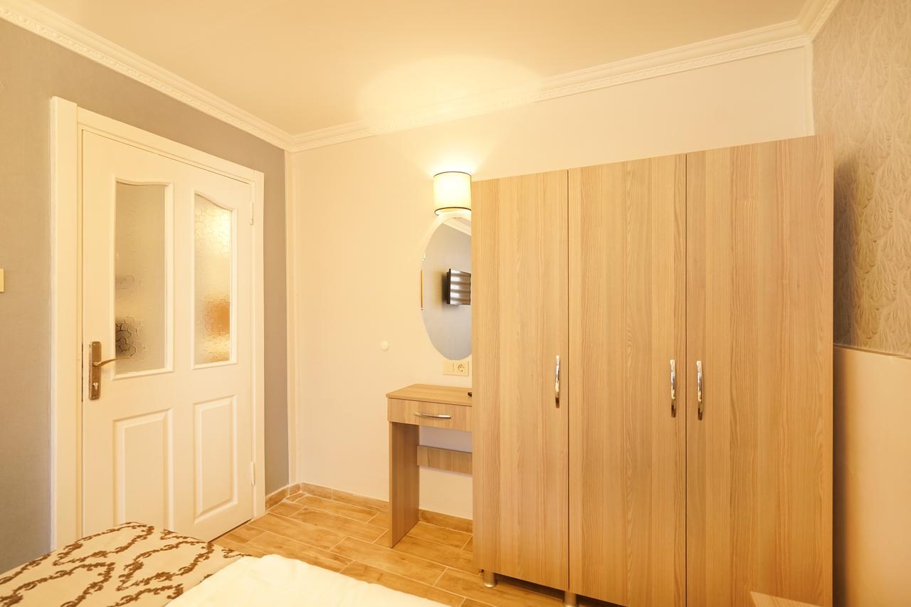Authentic Oldcity Aparthotel *